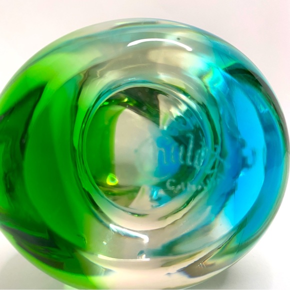 Chalet Canada Solid Glass Duck Green And Blue Color (Paperweight) - Picture 6 of 8